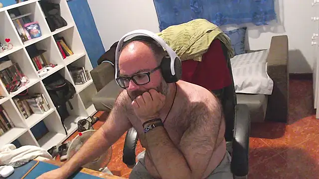 Snapshot of ravingr4d4 chatting on July 8, 11:49 pm ravingr4d4 online show from July 8, 11:49 pm