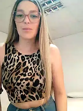 Daniela77771 online show from December 17, 2:44 pm