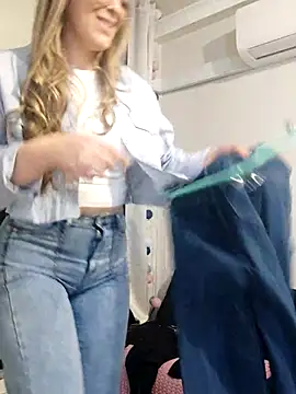 Daniela77771 online show from September 14, 1:28 am