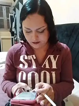 Snapshot of LilithRos3 chatting on October 29, 10:42 pm LilithRos3 online show from October 29, 10:42 pm