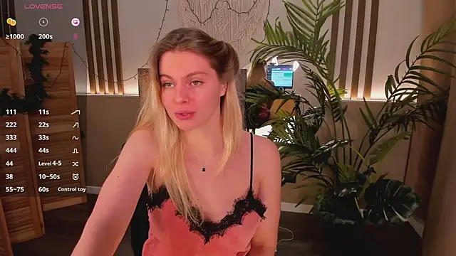 Snapshot of _faptax chatting on January 22, 1:00 pm faptax online show from January 22, 1:00 pm