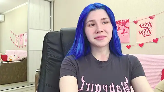 Snapshot of Alisa_Black_Star chatting on June 7, 11:37 am Alisa Black Star online show from June 7, 11:37 am