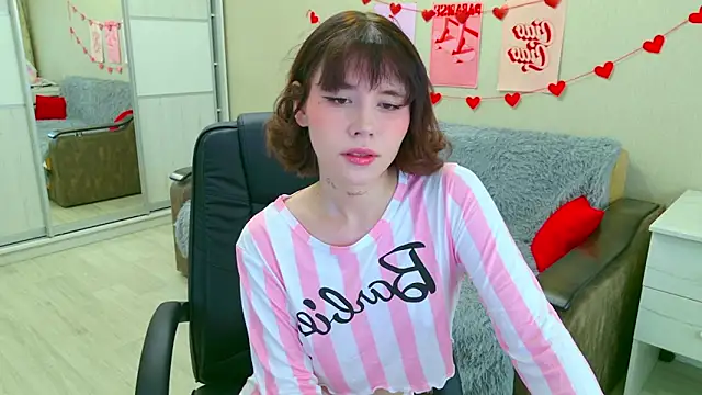 Snapshot of Alisa_Black_Star chatting on October 4, 11:23 am Alisa Black Star online show from October 4, 11:23 am