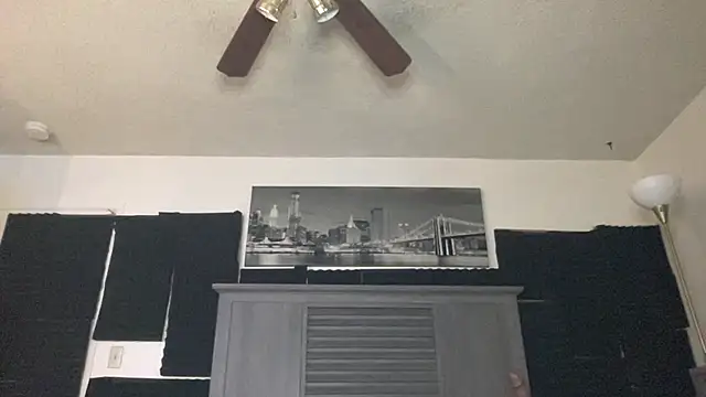 Snapshot of cocaNutt chatting on December 3, 1:43 pm cocaNutt online show from December 3, 1:43 pm