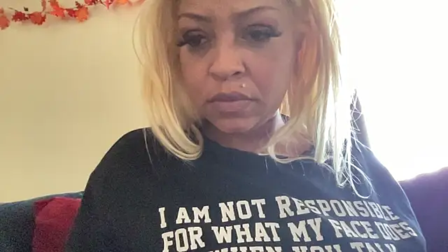 Snapshot of cocaNutt chatting on December 1, 6:31 pm cocaNutt online show from December 1, 6:31 pm