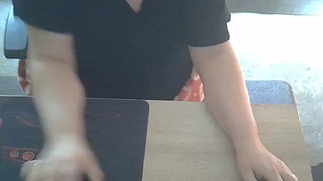 Silvia2277 online show from January 11, 12:01 pm