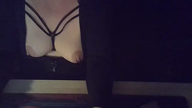 Silvia2277 online show from October 29, 8:30 pm