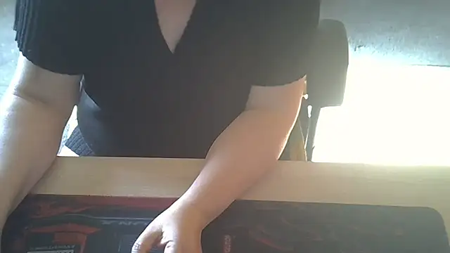 Silvia2277 online show from October 20, 12:06 pm