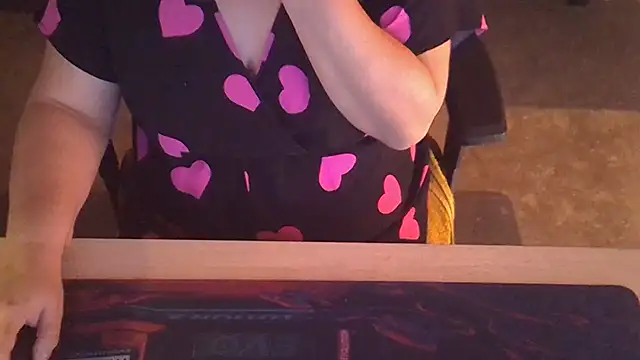 Silvia2277 online show from October 25, 8:46 am