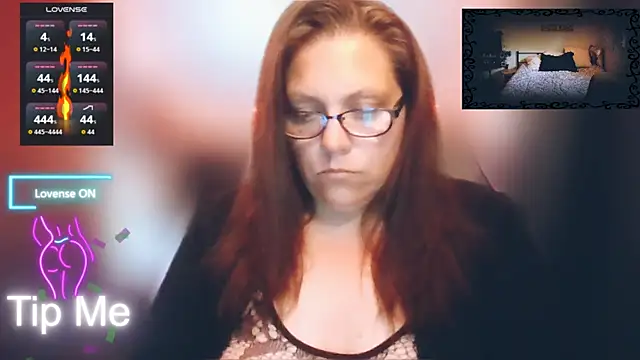 sexybeautifularies online show from October 3, 2:51 pm