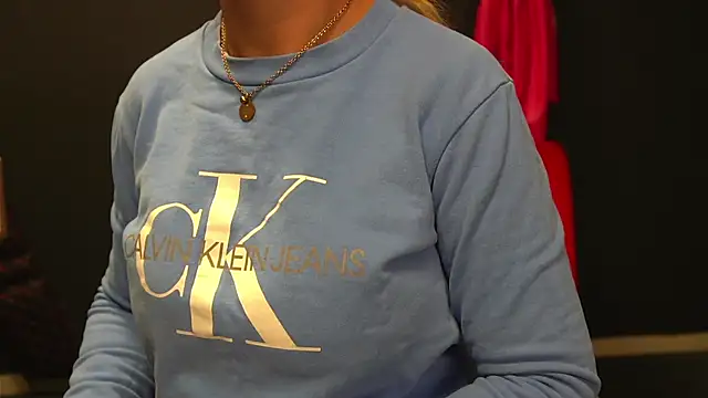 CelineConner online show from October 2, 4:05 am