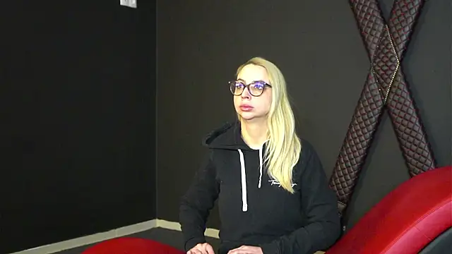 CelineConner online show from February 20, 5:12 am