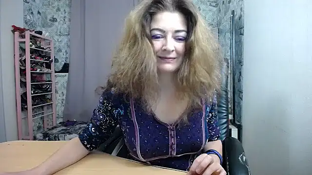 Helen1974 online show from March 28, 4:57 am
