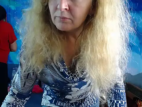 Snapshot of Helen1974 chatting on September 28, 1:51 pm Helen1974 online show from September 28, 1:51 pm