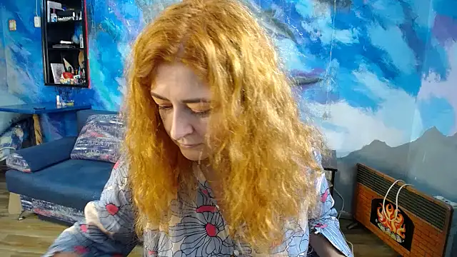 Snapshot of Helen1974 chatting on November 13, 7:29 pm Helen1974 online show from November 13, 7:29 pm