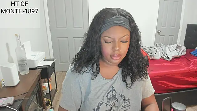 Snapshot of demi_xoxo chatting on November 14, 8:40 am demi xoxo online show from November 14, 8:40 am