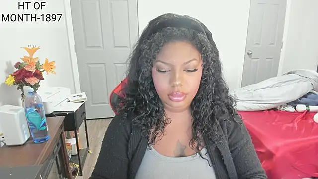 Snapshot of demi_xoxo chatting on December 1, 7:59 pm demi xoxo online show from December 1, 7:59 pm