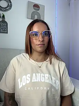 Snapshot of Seized_lust chatting on February 11, 9:47 pm Seized lust online show from February 11, 9:47 pm