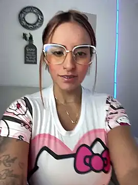 Snapshot of Seized_lust chatting on February 12, 4:07 pm Seized lust online show from February 12, 4:07 pm