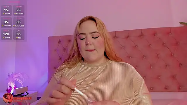 sophiarossee  online show from April 8, 1:12 pm