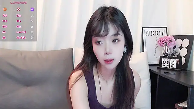 Duludulu 007 online show from May 18, 2:23 am