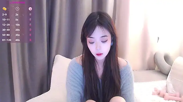 Snapshot of Duludulu_007 chatting on October 17, 4:27 am Duludulu 007 online show from October 17, 4:27 am