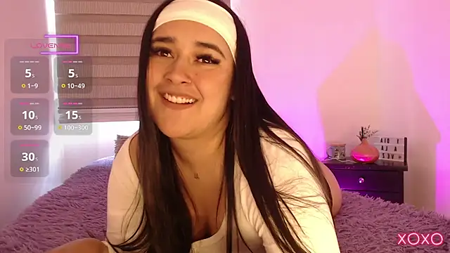 Snapshot of Megan_FE chatting on March 9, 4:00 pm Megan FE online show from March 9, 4:00 pm