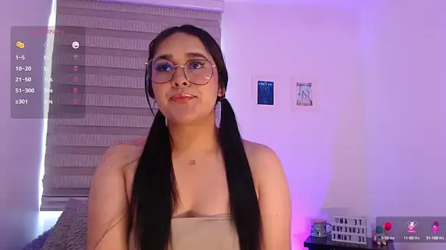 Snapshot of Megan_FE chatting on September 16, 1:56 pm Megan FE online show from September 16, 1:56 pm