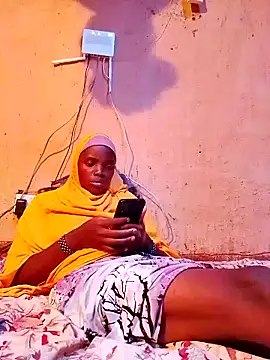 cute naimah online show from November 19, 8:20 pm