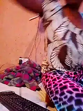 cute naimah online show from November 28, 4:34 am