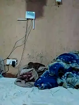 cute naimah online show from March 6, 6:19 am