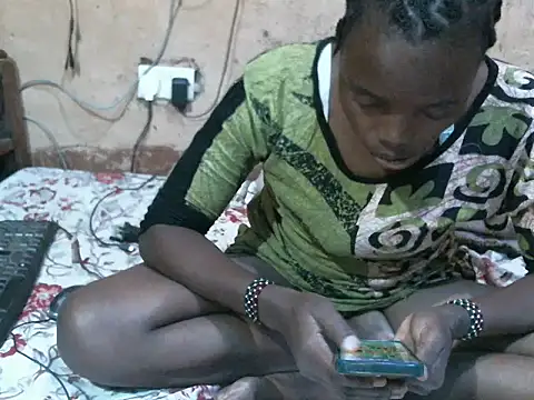 cute naimah online show from April 13, 7:51 pm