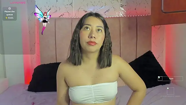 sexylaurita online show from November 29, 1:11 pm