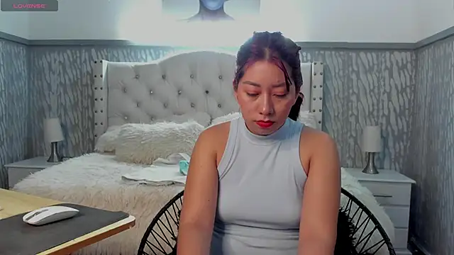 Snapshot of sexylaurita chatting on May 9, 11:46 am sexylaurita online show from May 9, 11:46 am