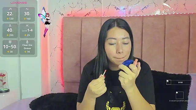 Snapshot of sexylaurita chatting on September 30, 2:12 pm sexylaurita online show from September 30, 2:12 pm