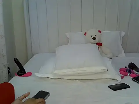 Snapshot of Baby_champagne_ chatting on December 1, 5:19 am Baby champagne online show from December 1, 5:19 am