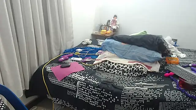 Anny Smith69 online show from October 22, 11:47 pm