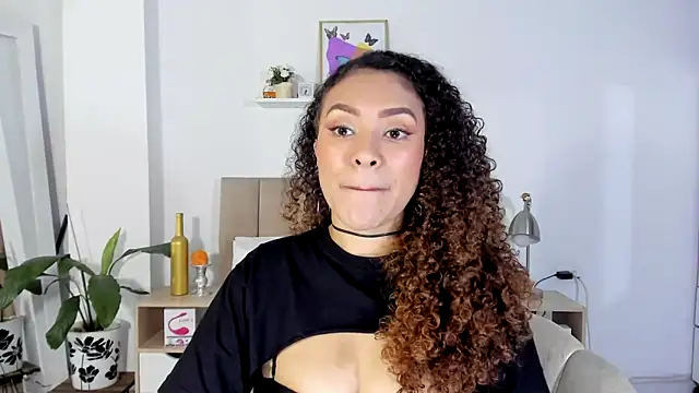 Zoe Gruber online show from February 5, 11:33 pm