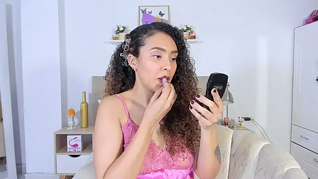 Zoe Gruber online show from March 31, 10:45 pm