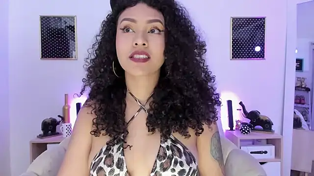 Snapshot of Zoe_Gruber chatting on September 29, 12:50 am Zoe Gruber online show from September 29, 12:50 am