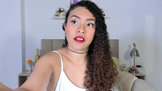 Zoe Gruber online show from March 10, 11:20 pm