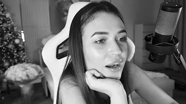 Adel chocolate  online show from January 7, 7:46 am