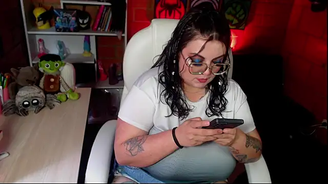 juliette rd online show from September 8, 7:24 pm