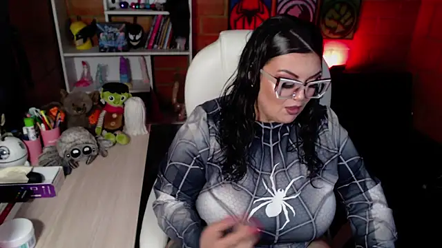 juliette rd online show from January 16, 5:39 pm