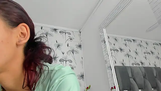 Ehotloveaxxx online show from November 5, 1:58 pm