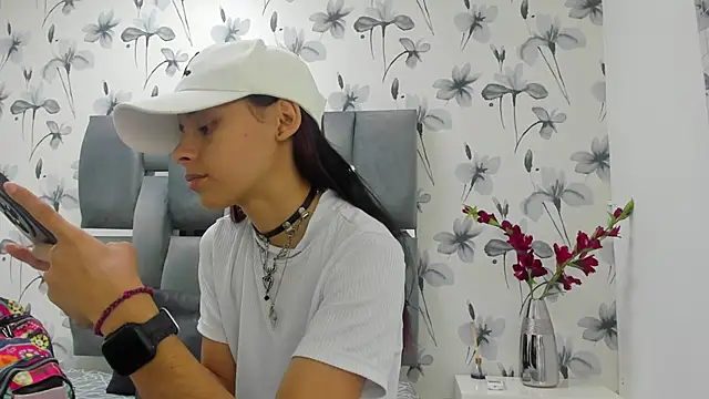 Ehotloveaxxx online show from November 1, 2:11 pm