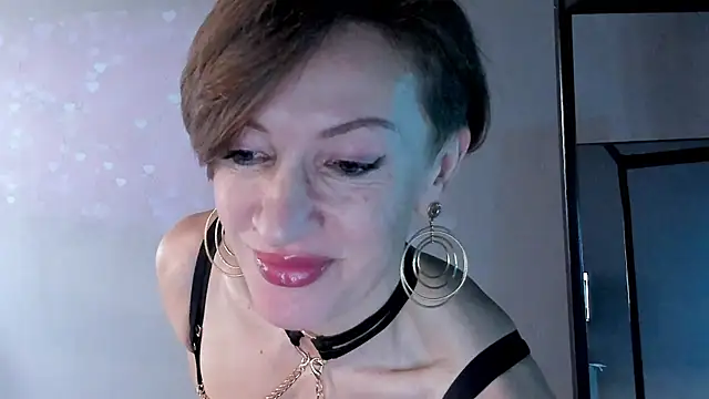 Dorothy Meyer online show from February 13, 3:50 am