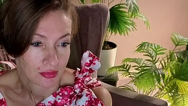 Dorothy Meyer online show from September 17, 4:25 am