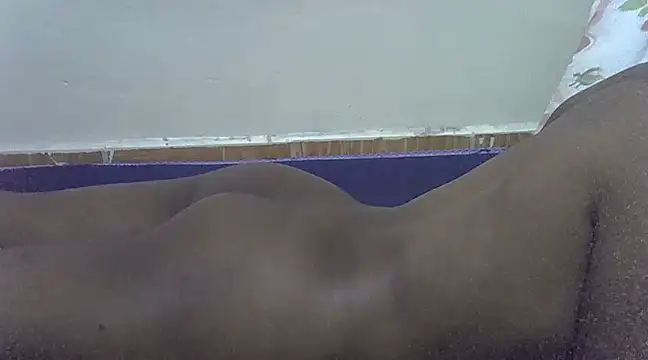 Snapshot of sweet-molline chatting on February 25, 11:10 am sweet-molline online show from February 25, 11:10 am