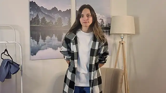 Snapshot of JaniceHanson chatting on November 20, 11:55 am JaniceHanson online show from November 20, 11:55 am